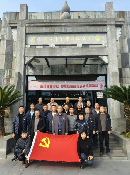 1765785696397106.png 1765785598578.png